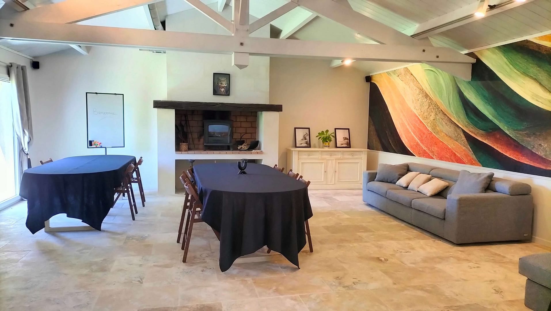 salle de séminaire modulable de 8 à 30 participants assis