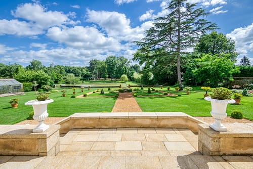 Vue du perron entrée principale